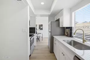 16021 N 25th Dr, Phoenix, AZ 85023 - Photo 11