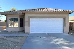 6347 W Hilton Ave, Phoenix, AZ 85043 - Photo 1