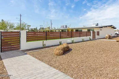 6049 W Laurie Lane #Apt 5, Glendale, AZ 85302 - Photo 1