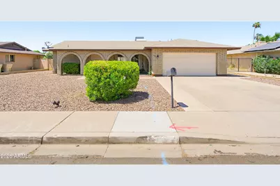 4844 W Royal Palm Road, Glendale, AZ 85302 - Photo 1
