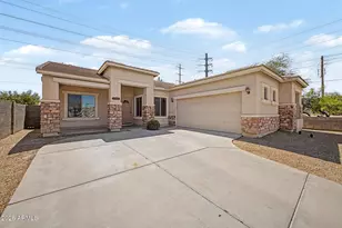7517 S 15th Dr, Phoenix, AZ 85041 - Photo 1