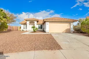 6585 N 77th Dr, Glendale, AZ 85303 - Photo 1
