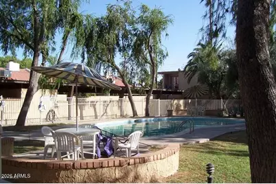 1302 E Maryland Avenue #5, Phoenix, AZ 85014 - Photo 1