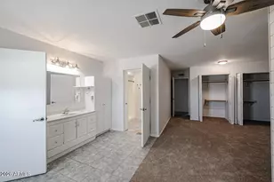 1740 E Camino del Santo, Phoenix, AZ 85022 - Photo 19