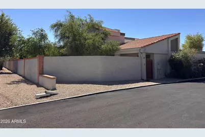 2435 W Greenway Road #8, Phoenix, AZ 85023 - Photo 1