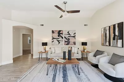 18809 N 43rd Place, Phoenix, AZ 85050 - Photo 15
