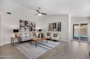 18809 N 43rd Pl, Phoenix, AZ 85050 - Photo 11