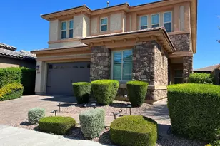 4638 E Navigator Ln, Phoenix, AZ 85050 - Photo 1