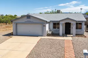 200 Seminole Pl, Huachuca City, AZ 85616 - Photo 1