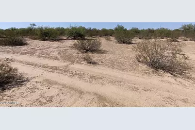3310 N Butterfield Drive #37, Eloy, AZ 85131 - Photo 1