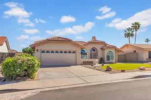 3945 E Salinas St, Phoenix, AZ 85044 - Photo 1