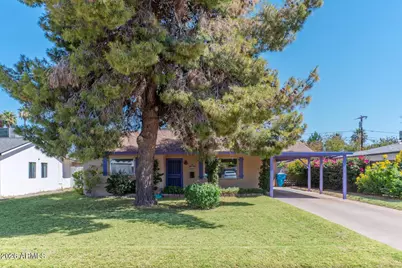 2216 E Weldon Avenue, Phoenix, AZ 85016 - Photo 1