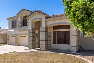 504 N Swallow Ln, Gilbert, AZ 85234 - Photo 1
