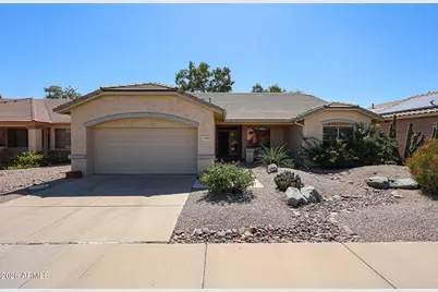 17859 W Club Vista Drive, Surprise, AZ 85374 - Photo 1