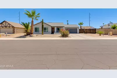 19215 N 11th Place, Phoenix, AZ 85024 - Photo 1