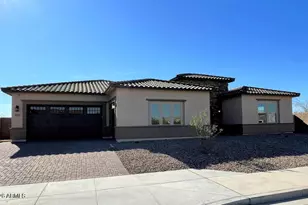 9273 W Country Club Trail, Peoria, AZ 85383 - Photo 1