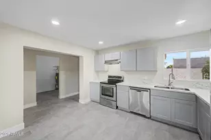 7113 W Vernon Ave, Phoenix, AZ 85035 - Photo 13