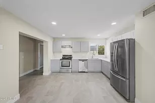7113 W Vernon Ave, Phoenix, AZ 85035 - Photo 11