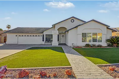 8740 W Keim Drive, Glendale, AZ 85305 - Photo 1