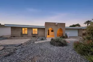 4206 W Eva St, Phoenix, AZ 85051 - Photo 1