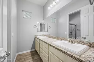 884 E Ladbroke Way, Gilbert, AZ 85297 - Photo 23