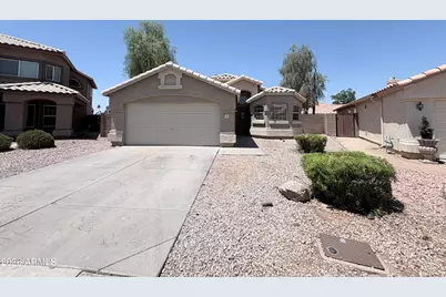 70 S Sandstone Street, Gilbert, AZ 85296 - Photo 1