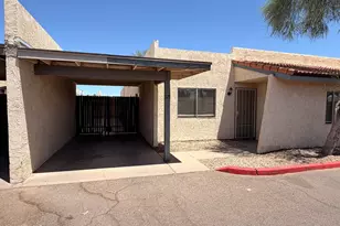 6527 N 67th Ave, Glendale, AZ 85301 - Photo 1