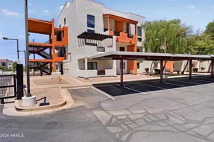 1005 E 8th St, Tempe, AZ 85281 - Photo 1