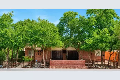 2711 N 7th Street, Phoenix, AZ 85006 - Photo 1