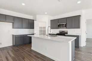 1575 E Currier Dr E, Casa Grande, AZ 85122 - Photo 1