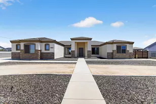 5317 E Lonesome Dove Trail, San Tan Valley, AZ 85140 - Photo 1