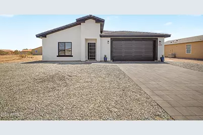 10094 W Mission Drive, Arizona City, AZ 85123 - Photo 1