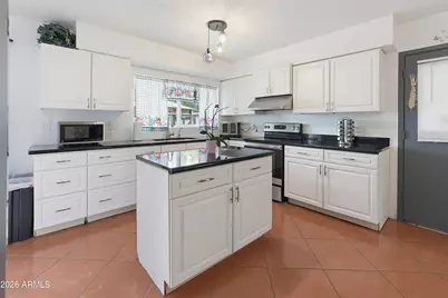 6732 W Medlock Drive, Glendale, AZ 85303 - Photo 19