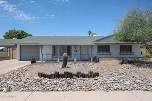 3510 S Juniper St, Tempe, AZ 85282 - Photo 1