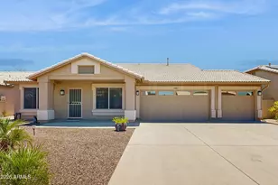 10881 W Oraibi Dr, Peoria, AZ 85373 - Photo 1