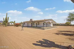 1641 N Plaza Dr, Apache Junction, AZ 85120 - Photo 1