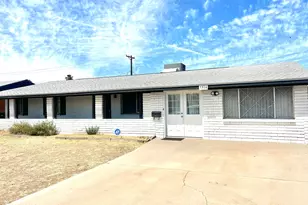 3314 N 80th Ln, Phoenix, AZ 85033 - Photo 1