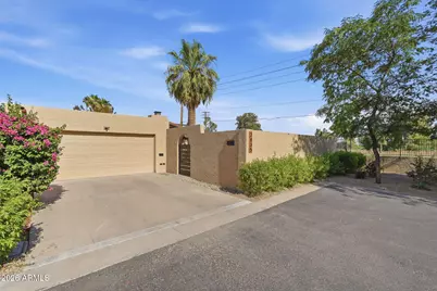 2835 N 77th Place, Scottsdale, AZ 85257 - Photo 1