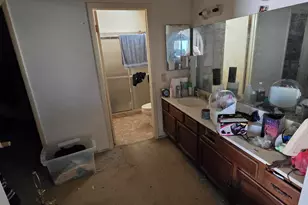 2431 W Crocus Dr, Phoenix, AZ 85023 - Photo 37