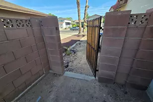 2431 W Crocus Dr, Phoenix, AZ 85023 - Photo 69