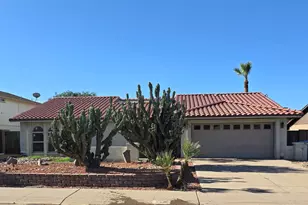 2431 W Crocus Dr, Phoenix, AZ 85023 - Photo 1