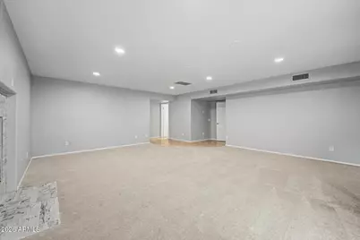 426 E Horseshoe Avenue, Gilbert, AZ 85296 - Photo 25