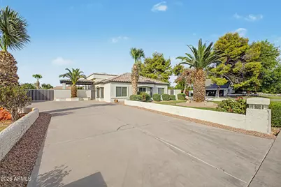 426 E Horseshoe Avenue, Gilbert, AZ 85296 - Photo 3