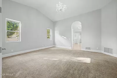 426 E Horseshoe Avenue, Gilbert, AZ 85296 - Photo 13