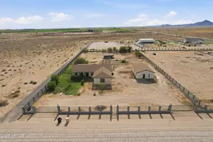 4620 N Red Bronc Rd, Casa Grande, AZ 85194 - Photo 1
