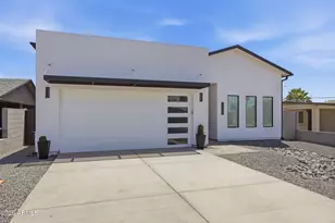 2009 E Don Carlos Ave, Tempe, AZ 85281 - Photo 1