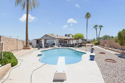 2262 S Emerson Circle, Mesa, AZ 85210 - Photo 1