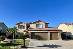 537 E Lakeview Dr, San Tan Valley, AZ 85143 - Photo 1