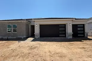 24045 N 25th St, Phoenix, AZ 85024 - Photo 1