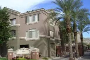 4465 E Paradise Vlg Pkwy S, Phoenix, AZ 85032 - Photo 1
